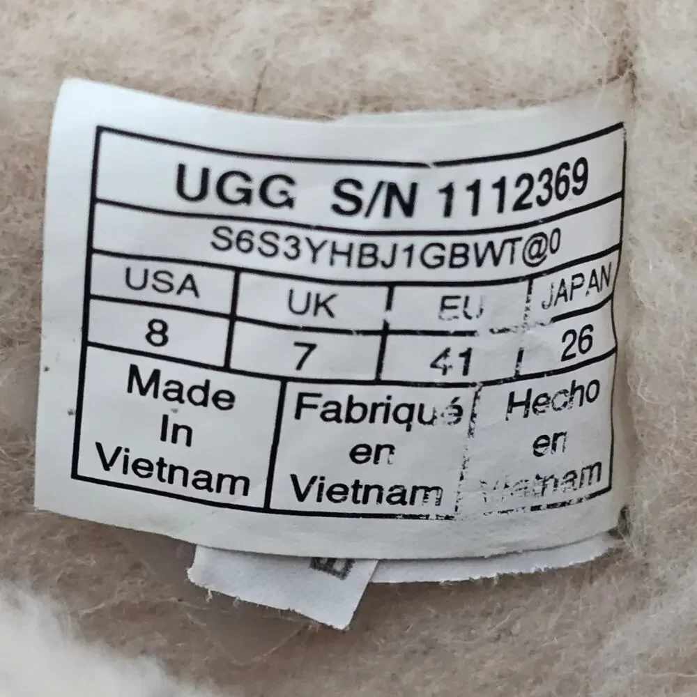 UGG Boots Mens Size 8 Tan CA805 Classic Weather Suede Waterproof Snow Unisex